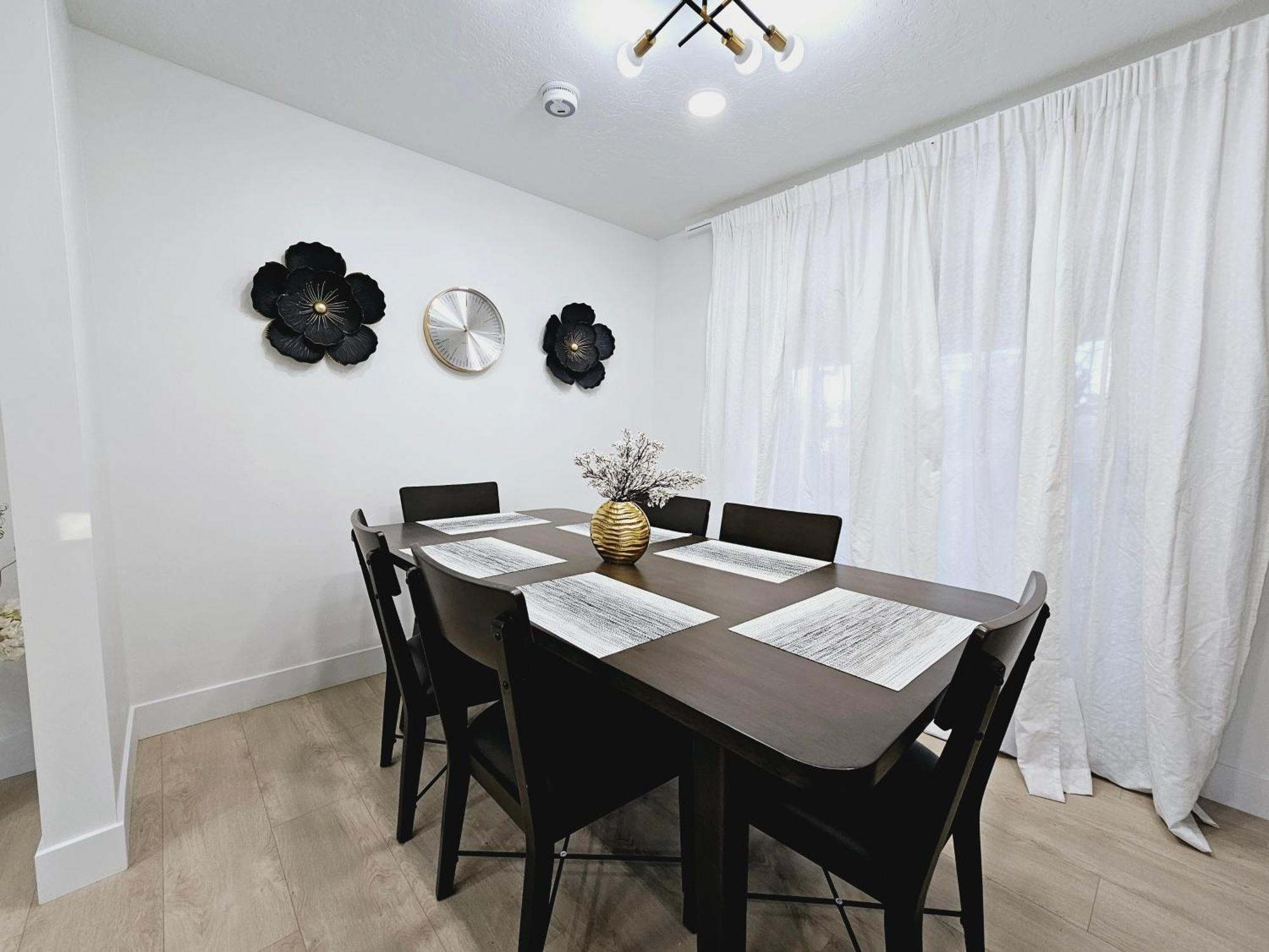 Luxury Getaway Close To Skiing Hiking In Slc Санди Екстериор снимка