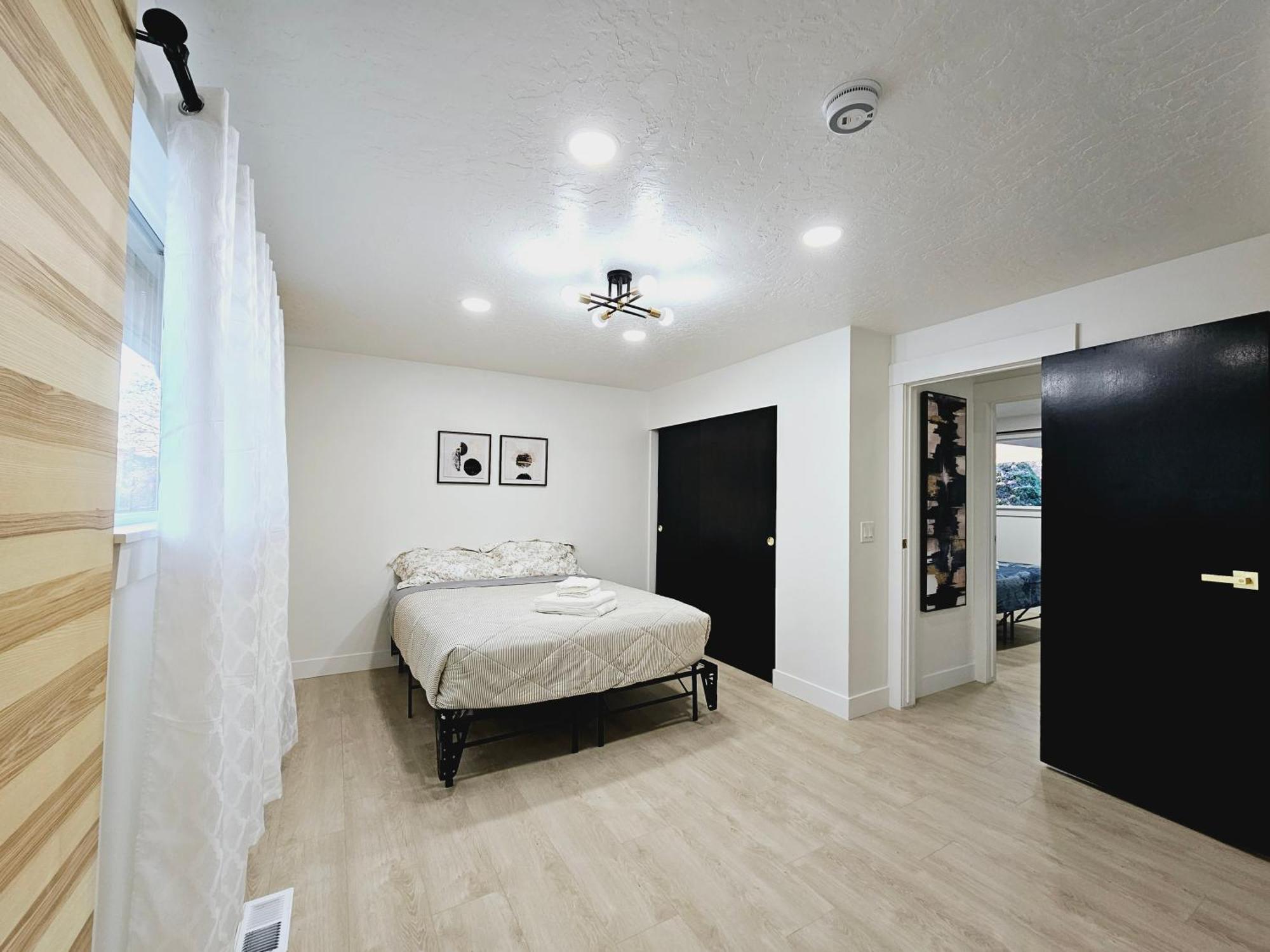 Luxury Getaway Close To Skiing Hiking In Slc Санди Екстериор снимка